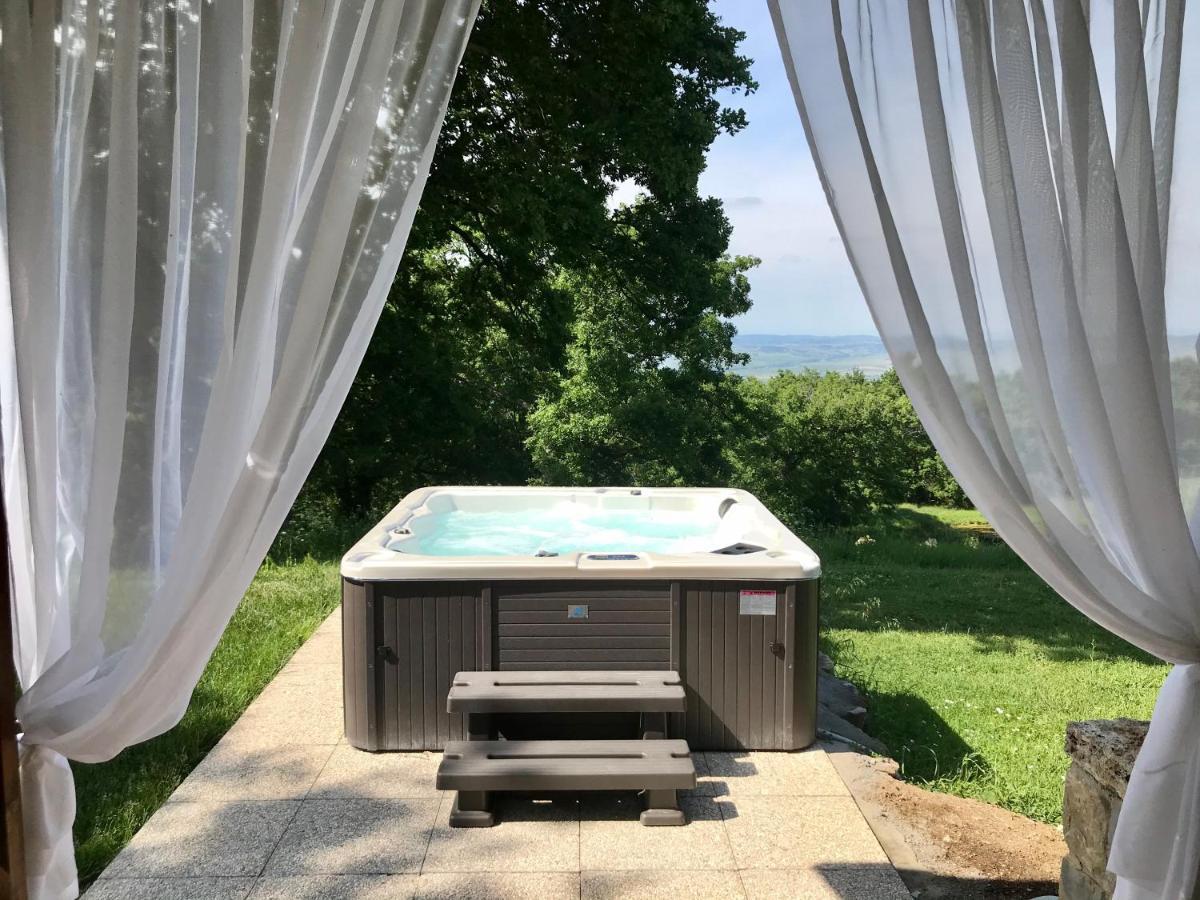 Belsentiero Bed & Breakfast Campiglia dʼOrcia Екстериор снимка