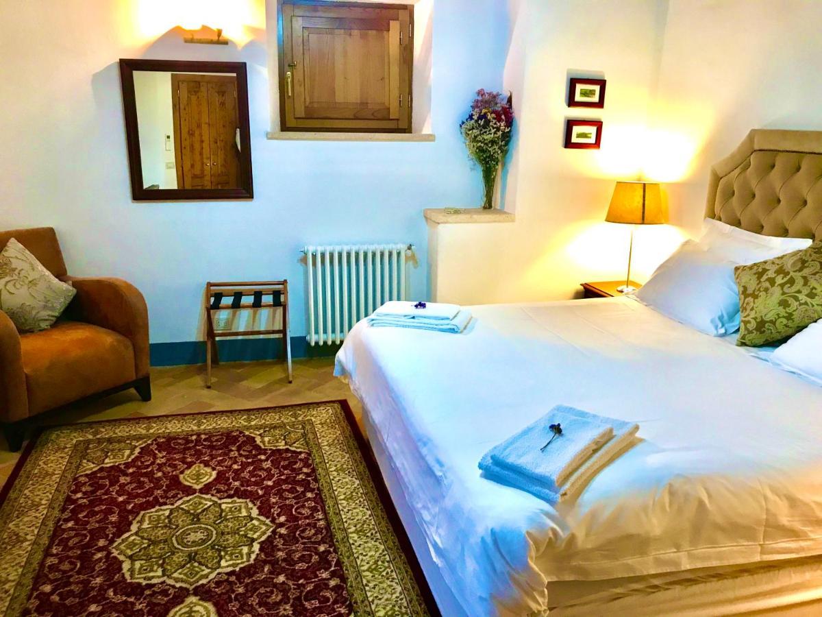 Belsentiero Bed & Breakfast Campiglia dʼOrcia Екстериор снимка